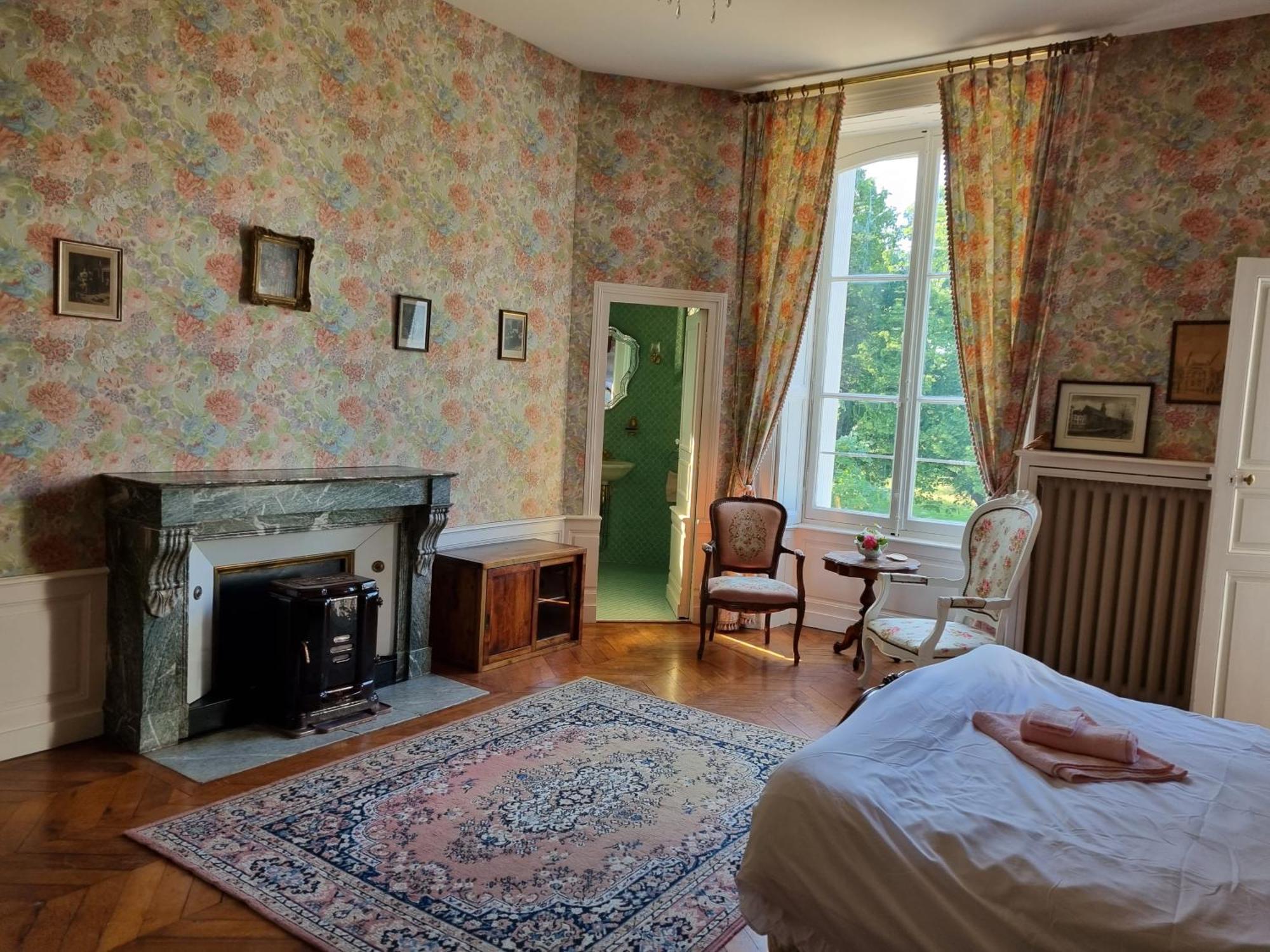Chateau Le Plessis Sémelay Szoba fotó